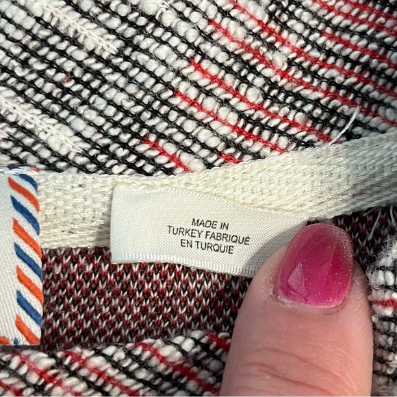 Anthropologie 9-H15-STCL red black white sweater size medium - Picture 8 of 8